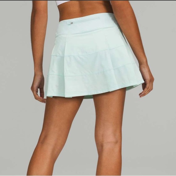 Lululemon Pace Rival Mid-Rise Skirt 15" Length Tall in Delicate Mint Size 6 - Picture 3 of 5